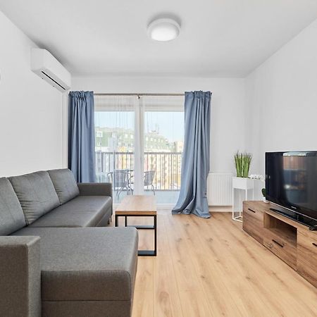 Modern Elegance Apartments Wroclaw With Ac By Noclegi Renters Kültér fotó