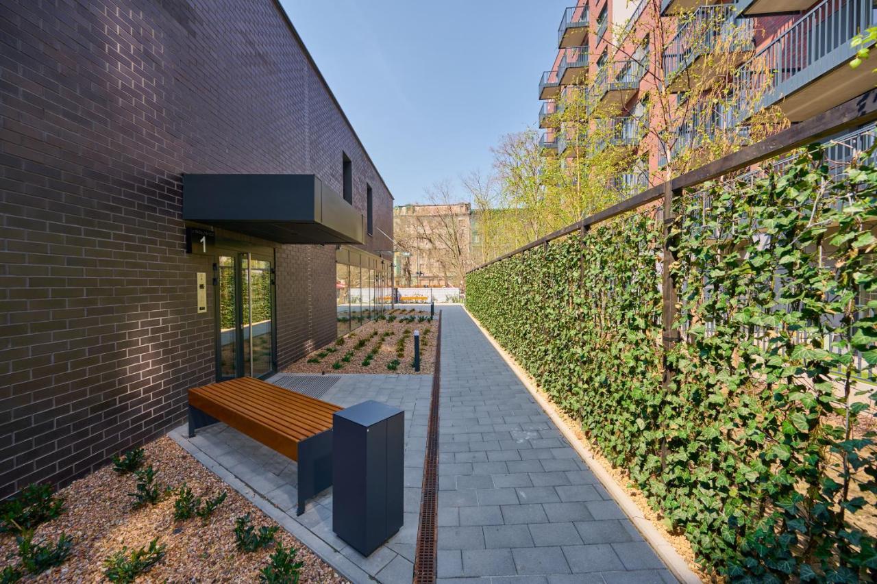 Modern Elegance Apartments Wroclaw With Ac By Noclegi Renters Kültér fotó
