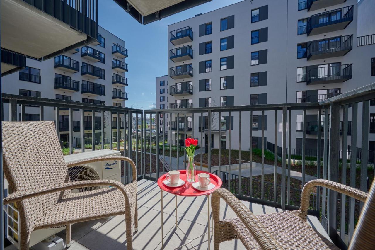 Modern Elegance Apartments Wroclaw With Ac By Noclegi Renters Kültér fotó